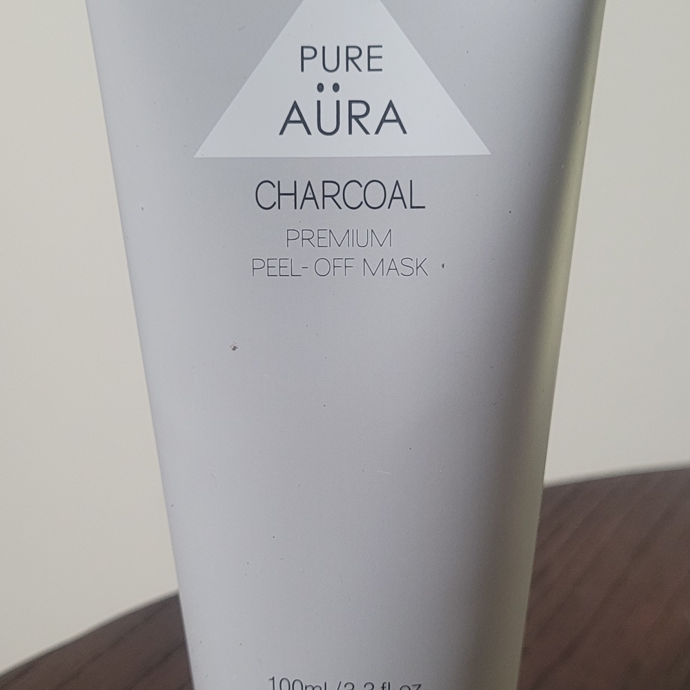 Charcoal peel off mask